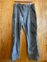 Load image into Gallery viewer, Size 36x34 Carhartt Men's Pants
