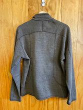 Load image into Gallery viewer, Patagonia Men's Fleece
