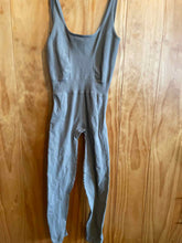 Load image into Gallery viewer, Size Medium fp movement Olive Women's Leggings
