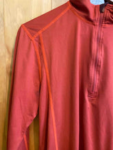 Load image into Gallery viewer, Size Medium Mountain Hardwear Men's Long Sleeve Shirt
