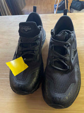 Load image into Gallery viewer, 11 Brooks Men's Hiking Shoes
