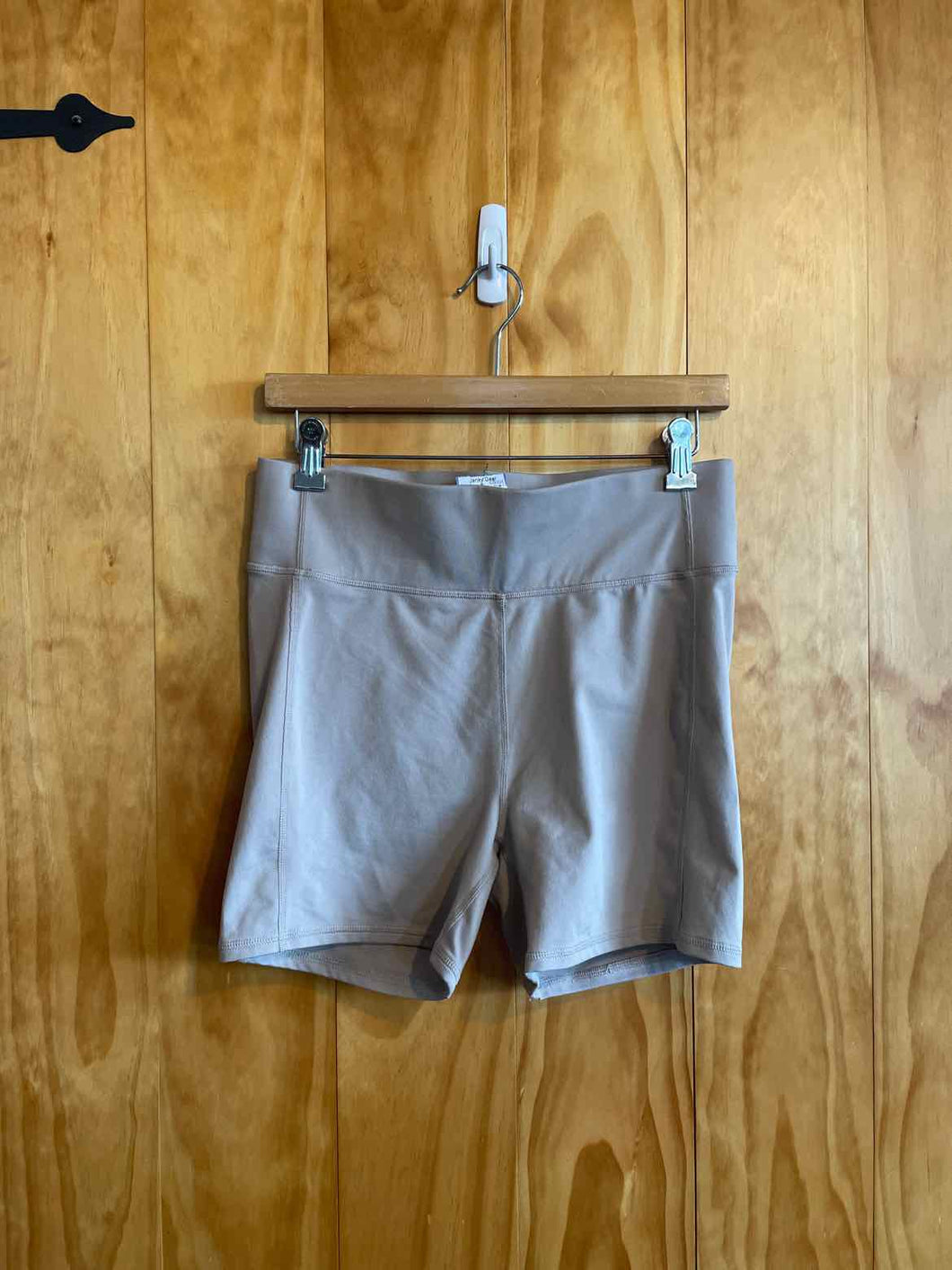 Size Medium Free People Tan Women's Shorts