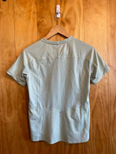 Load image into Gallery viewer, Size S The North Face Green Women's Short Sleeve Shirt
