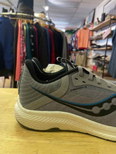 Load image into Gallery viewer, 9 Saucony Men's Running Shoes
