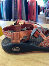 Load image into Gallery viewer, Shoe Size 7 Chaco Orange Sandals
