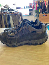 Load image into Gallery viewer, 12 Oboz Wide Men's Hiking Shoes
