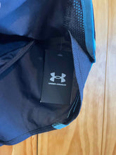 Load image into Gallery viewer, Size L Under Armour Black Women's Shorts
