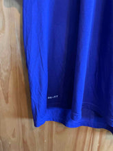 Load image into Gallery viewer, Size XL Nike Men's Short Sleeve Shirt
