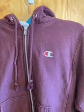 Load image into Gallery viewer, Size XS Champion Men&#39;s Sweater &amp; Sweatshirt
