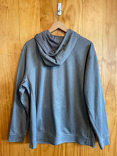 Load image into Gallery viewer, Size XL Men&#39;s Sweater &amp; Sweatshirt
