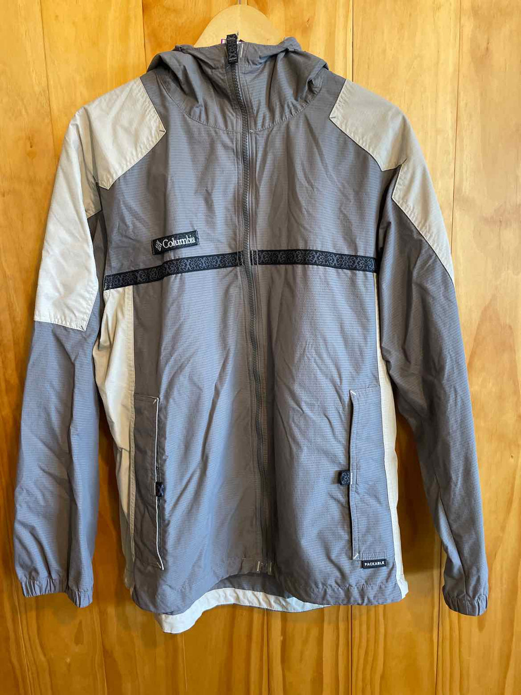 Size Medium Columbia Men's Jacket