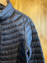 Load image into Gallery viewer, Women Size XS 32 Heat Black Women's Jacket
