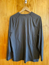 Load image into Gallery viewer, Size L Carhartt Men's Long Sleeve Shirt
