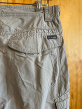 Load image into Gallery viewer, Size 30x30 Columbia Men's Pants

