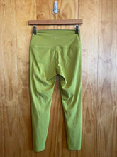 Load image into Gallery viewer, Size 4 Zyia Active Green Women's Leggings
