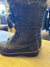 Load image into Gallery viewer, Women&#39;s Shoe Size 9 Northside Brown Women&#39;s Winter Boots
