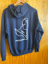 Load image into Gallery viewer, Size Medium Gildan Men's Sweater &amp; Sweatshirt
