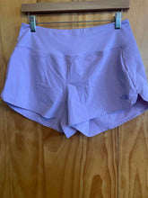 Load image into Gallery viewer, Size Medium The North Face Lavender Women's Shorts
