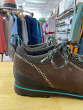 Load image into Gallery viewer, Shoe Size 10.5 vasque Brown Hiking Shoes
