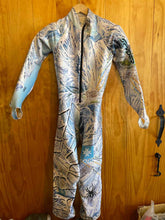 Load image into Gallery viewer, Spyder Misc. Skiing
