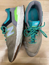 Load image into Gallery viewer, 12 New Balance Men&#39;s Shoes - Janky Gear
