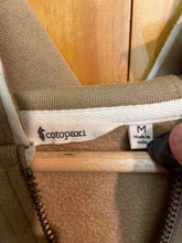 Load image into Gallery viewer, Size M Cotopaxi Men's Long Sleeve Shirt
