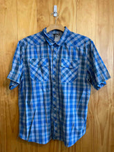 Load image into Gallery viewer, Size XL The North Face Men's Short Sleeve Shirt
