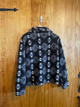 Load image into Gallery viewer, Size L Natural Reflections Charcoal Women&#39;s Sweater &amp; Sweatshirt
