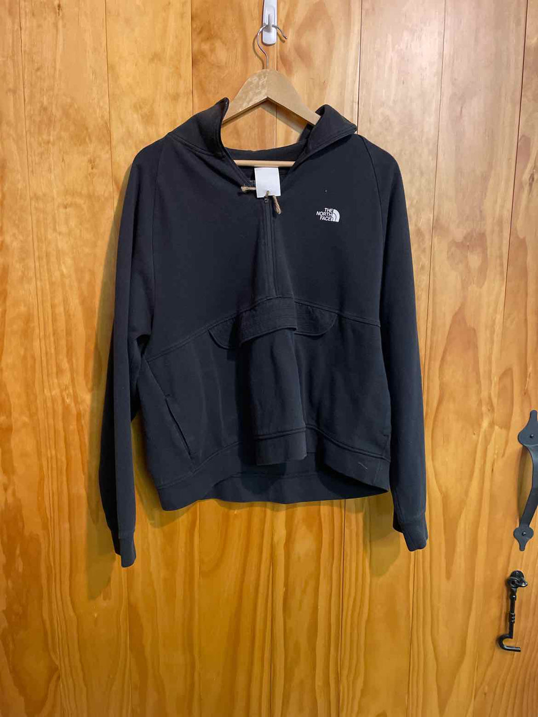 Size XL The North Face Black Women's Sweater & Sweatshirt