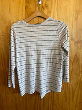 Load image into Gallery viewer, Size Medium Habitat Cream Women&#39;s Long Sleeve Shirt
