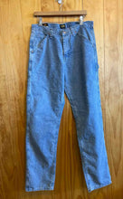 Load image into Gallery viewer, Size 32x36 Lee Men's Pants
