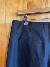 Load image into Gallery viewer, Size 12 Lululemon Black Women&#39;s Pants
