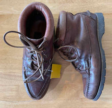 Load image into Gallery viewer, Women&#39;s Shoe Size 7 Timberland Brown Misc. Shoes
