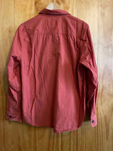 Load image into Gallery viewer, Size Medium Field &amp; Stream Men's Flannel
