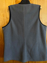 Load image into Gallery viewer, Size XXL Cutter &amp; Buck Men's Vest
