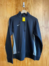 Load image into Gallery viewer, Size Medium Nike Black Women&#39;s Sweater &amp; Sweatshirt
