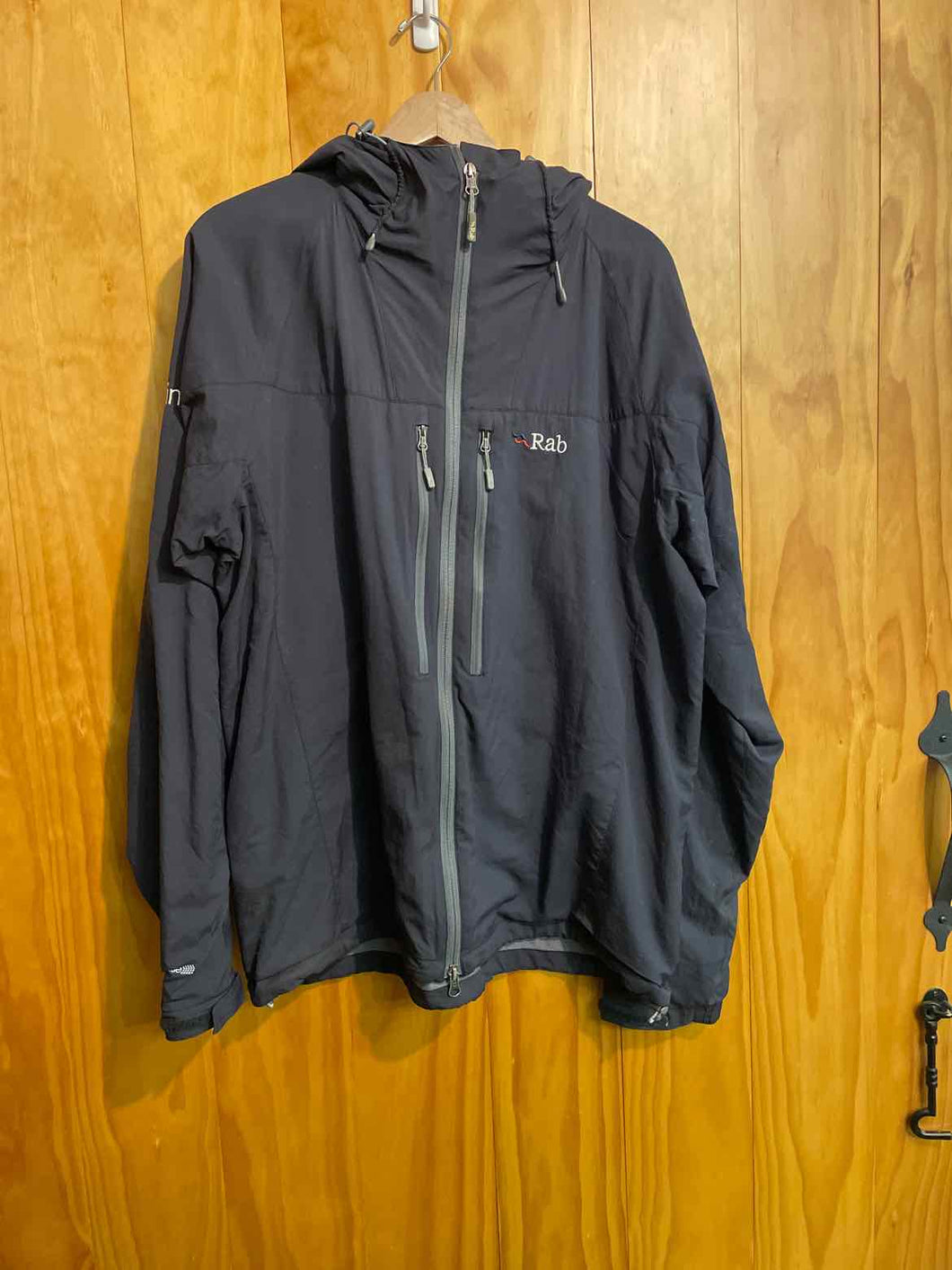 Size X-Large Rab Men's Light Jacket