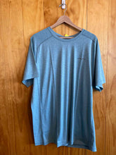 Load image into Gallery viewer, Size TXL Eddie Bauer Men's Short Sleeve Shirt
