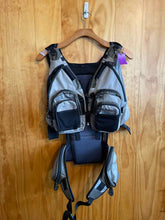 Load image into Gallery viewer, LL Bean Fishing Vest
