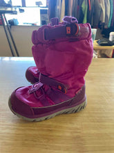 Load image into Gallery viewer, Child Size 6 Stride Rite Girl's Shoe &amp; Boot

