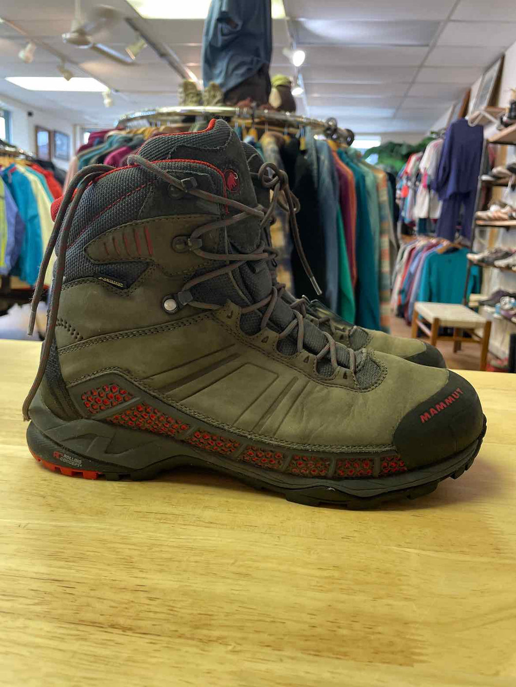 9.5 mammut Men's Hiking Boots