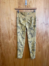 Load image into Gallery viewer, Size Unknown GymShark Yellow Women's Leggings
