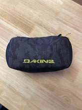 Load image into Gallery viewer, Smith Goggles
