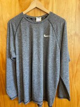 Load image into Gallery viewer, Size XL Nike Men&#39;s Long Sleeve Shirt
