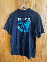 Load image into Gallery viewer, Size M Element Men's Short Sleeve Shirt

