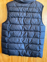 Load image into Gallery viewer, Columbia Vest

