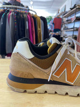 Load image into Gallery viewer, 7.5 New Balance Men's Shoes
