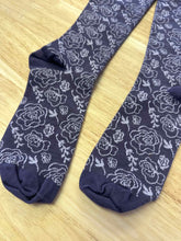 Load image into Gallery viewer, Vimmea Socks
