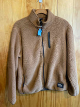 Load image into Gallery viewer, Size Large Eddie Bauer Men&#39;s Jacket
