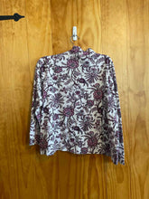 Load image into Gallery viewer, Size Large Lands End White Women&#39;s Long Sleeve Shirt
